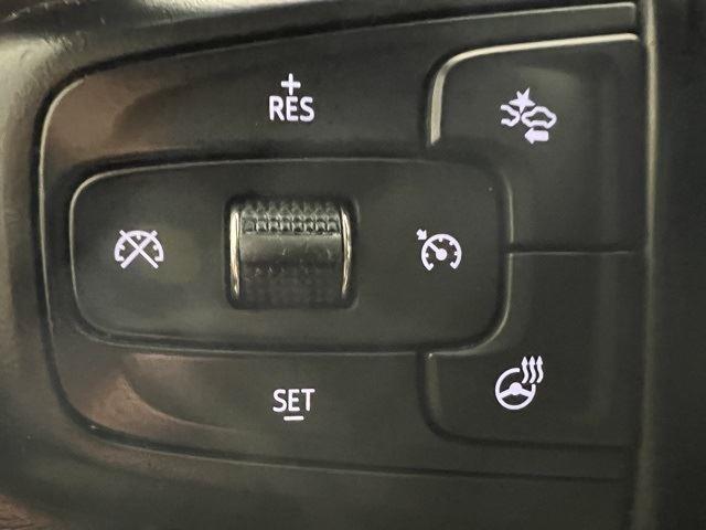 2021 Gmc Yukon XL AT4 photo 14