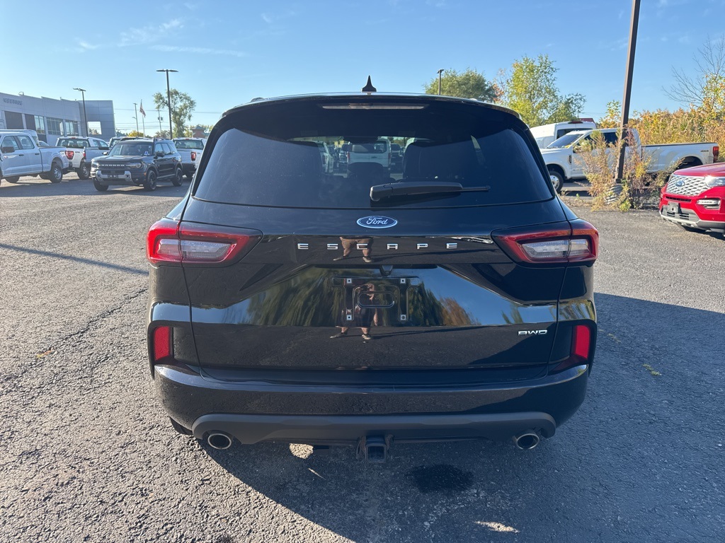2023 Ford Escape ST-Line Select photo 16