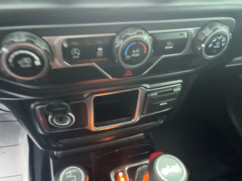 2021 Jeep Wrangler Sport photo 15