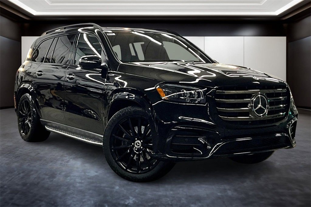 2024 Mercedes-Benz GLS Base's photo