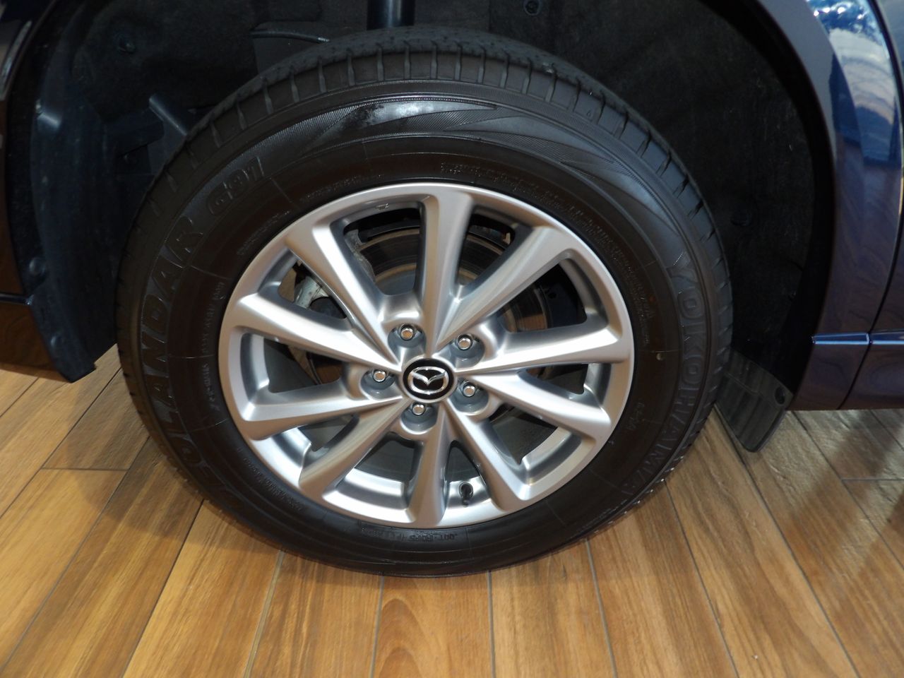 2024 Mazda CX-5 2.5 Select photo 5