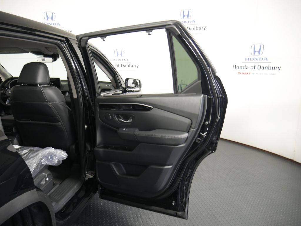 2025 Honda Pilot EX-L photo 4