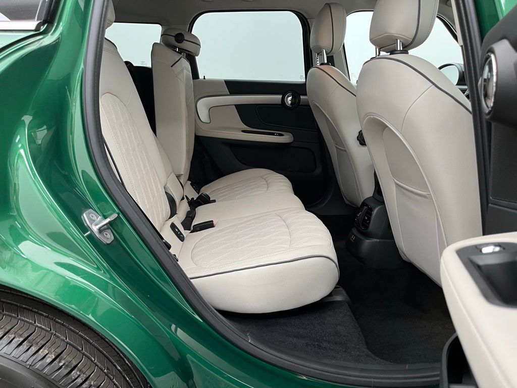 2021 Mini Cooper Signature photo 34