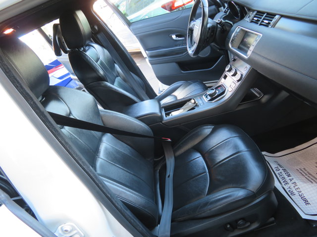 2018 Land Rover Range Rover Evoque SE photo 13