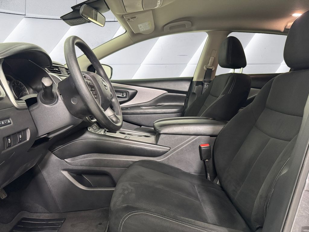 2022 Nissan Murano S photo 7