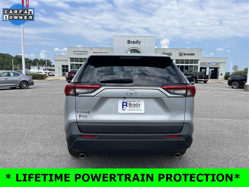 2023 Toyota RAV4 LE photo 4