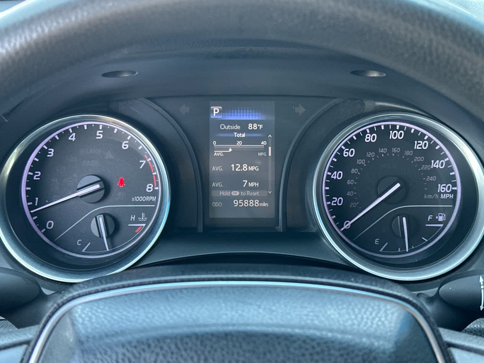 2018 Toyota Camry LE photo 21