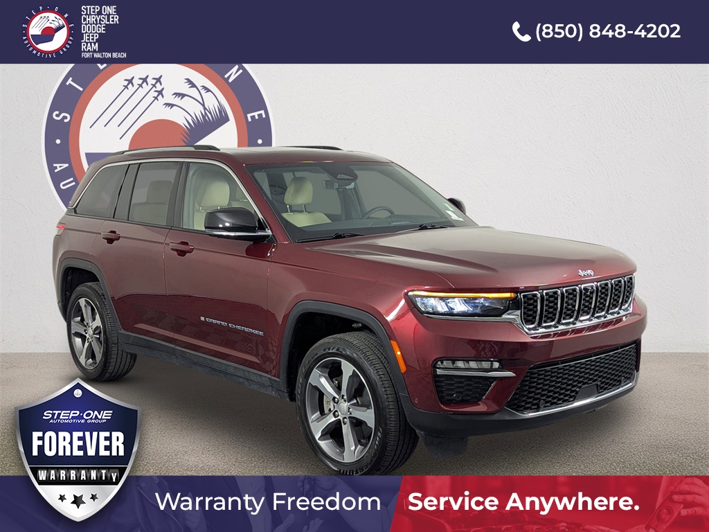 2023 Jeep Grand Cherokee 4xe's photo