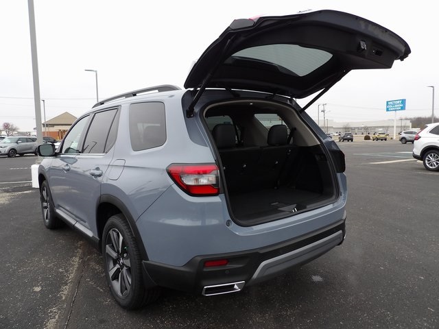 2025 Honda Pilot Touring photo 7