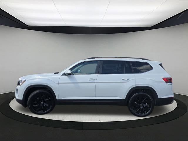 2026 Volkswagen Atlas SE Technology photo 3