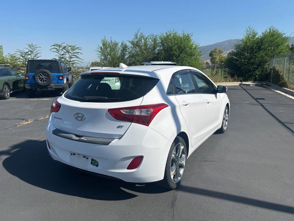 2013 Hyundai Elantra GT Base photo 2