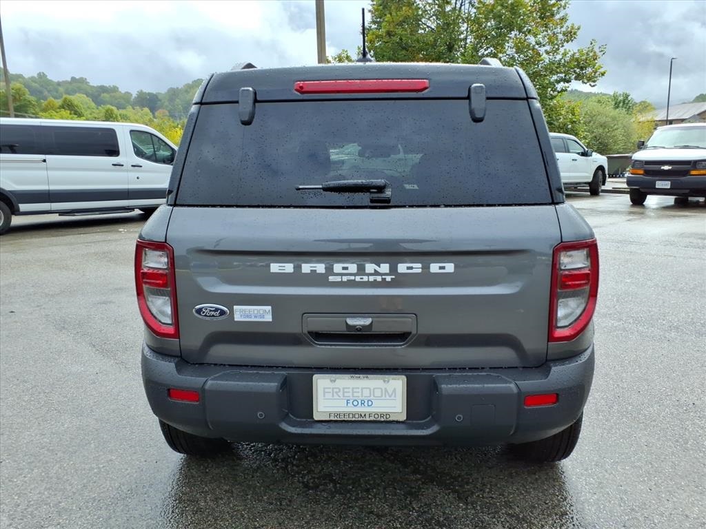2025 Ford Bronco Sport Outer Banks photo 4