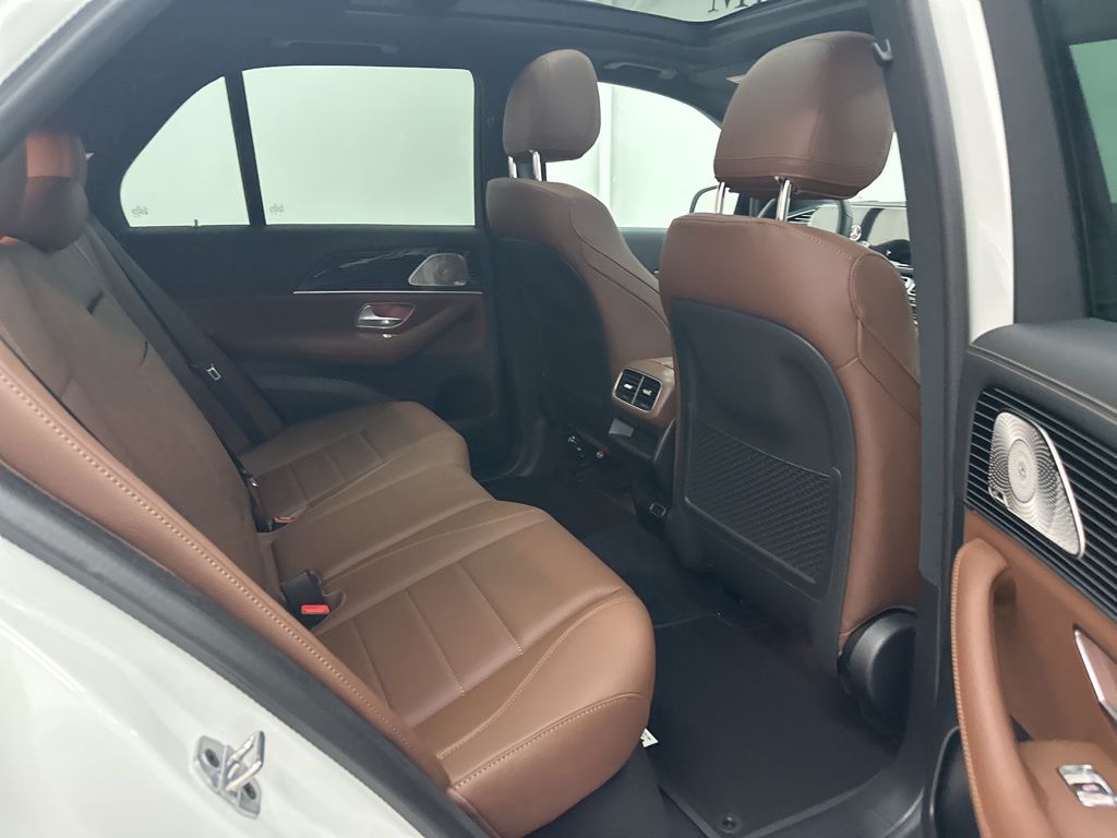 2026 Mercedes Benz GLE 450 4MATIC photo 22