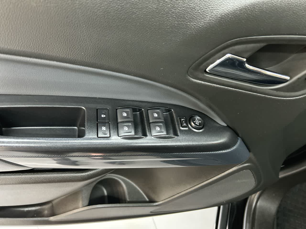 2020 Chevrolet Colorado Z71 photo 15
