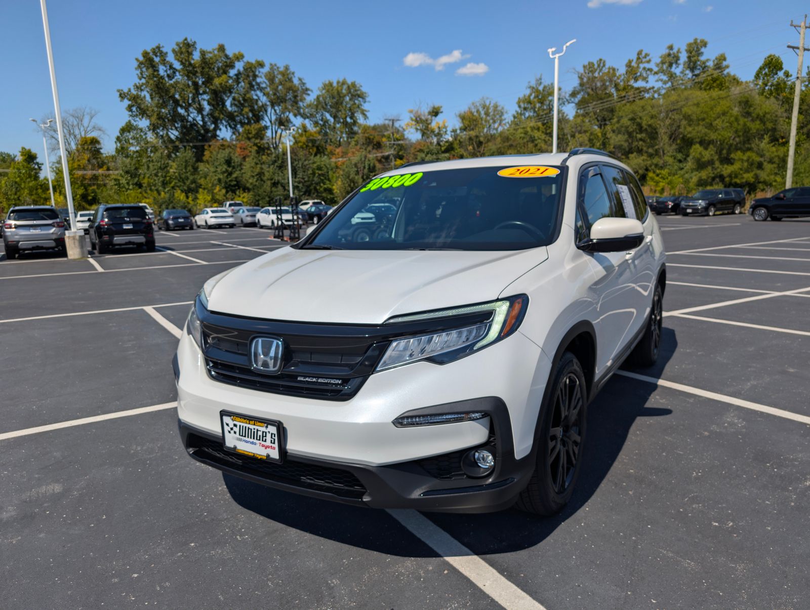 2021 Honda Pilot Black Edition photo 2