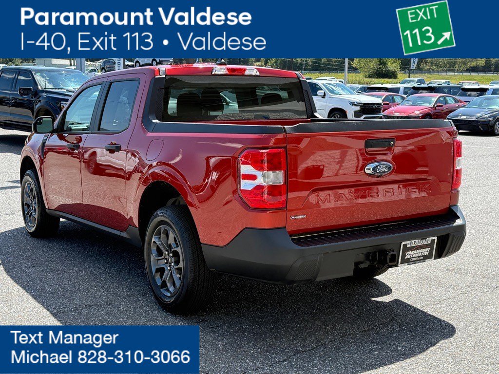 2024 Ford Maverick XLT photo 2