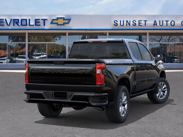 2026 Chevrolet Silverado 1500 Custom photo 2