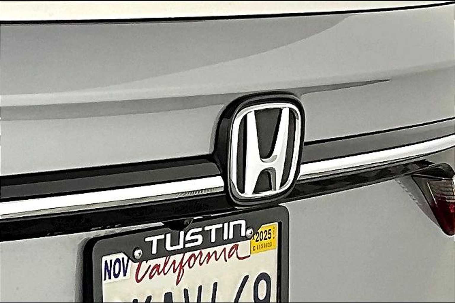 2024 Honda Odyssey EX-L photo 24