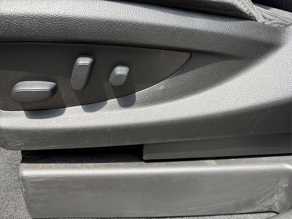 2020 Chevrolet Tahoe LS photo 20