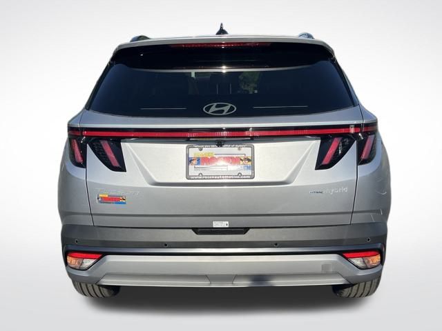 2025 Hyundai Tucson Hybrid Limited photo 3