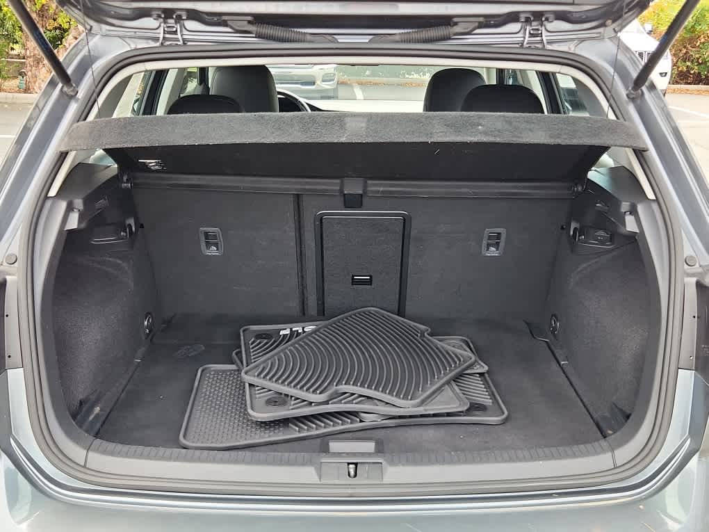 2021 Volkswagen Golf TSI photo 19