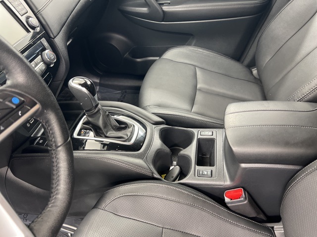 2019 Nissan Rogue SL photo 15