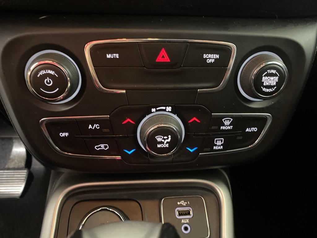 2019 Jeep Compass Latitude photo 18