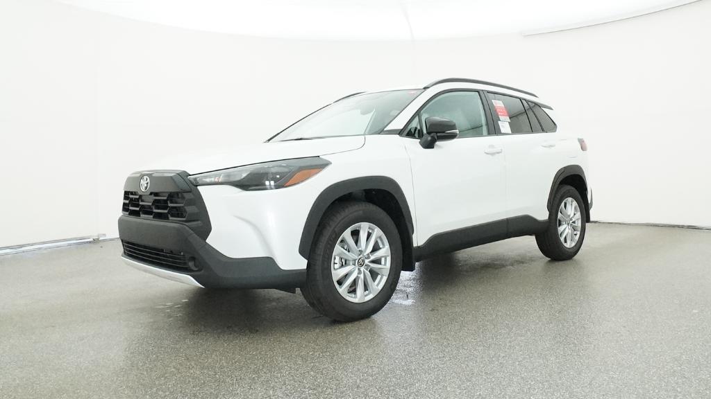 2026 Toyota Corolla Cross LE photo 6