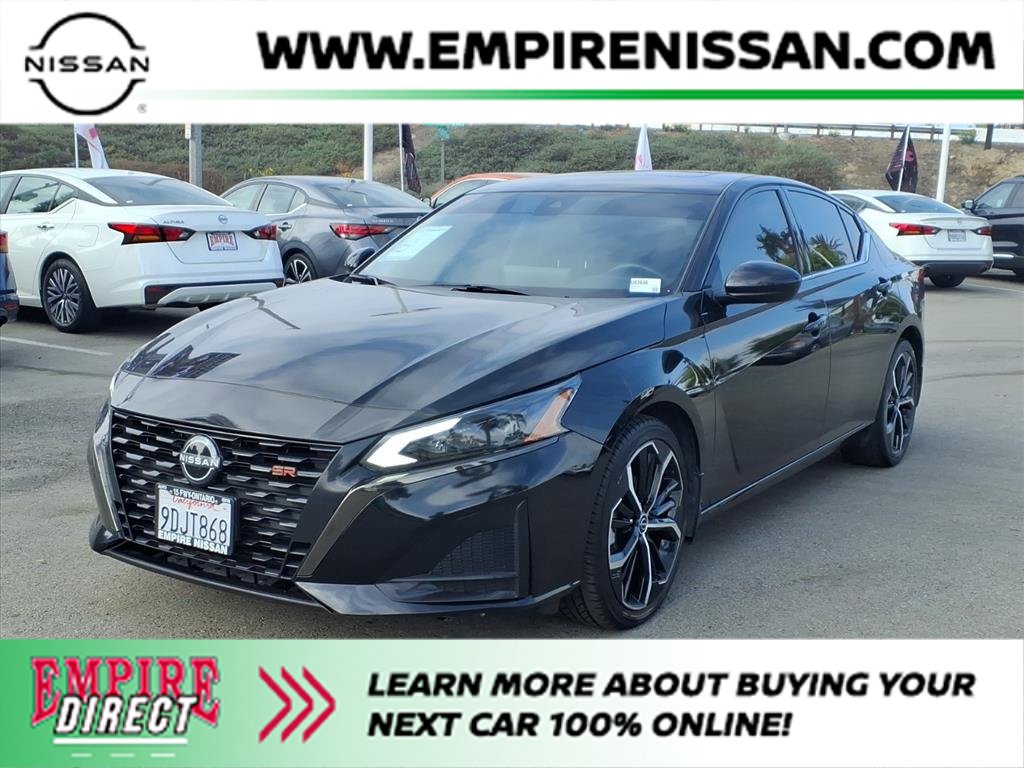 2023 Nissan Altima SR