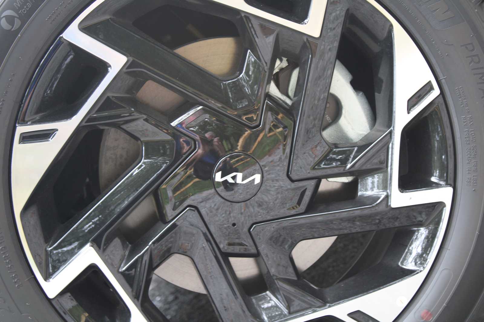 2025 Kia Sportage SX Prestige photo 15