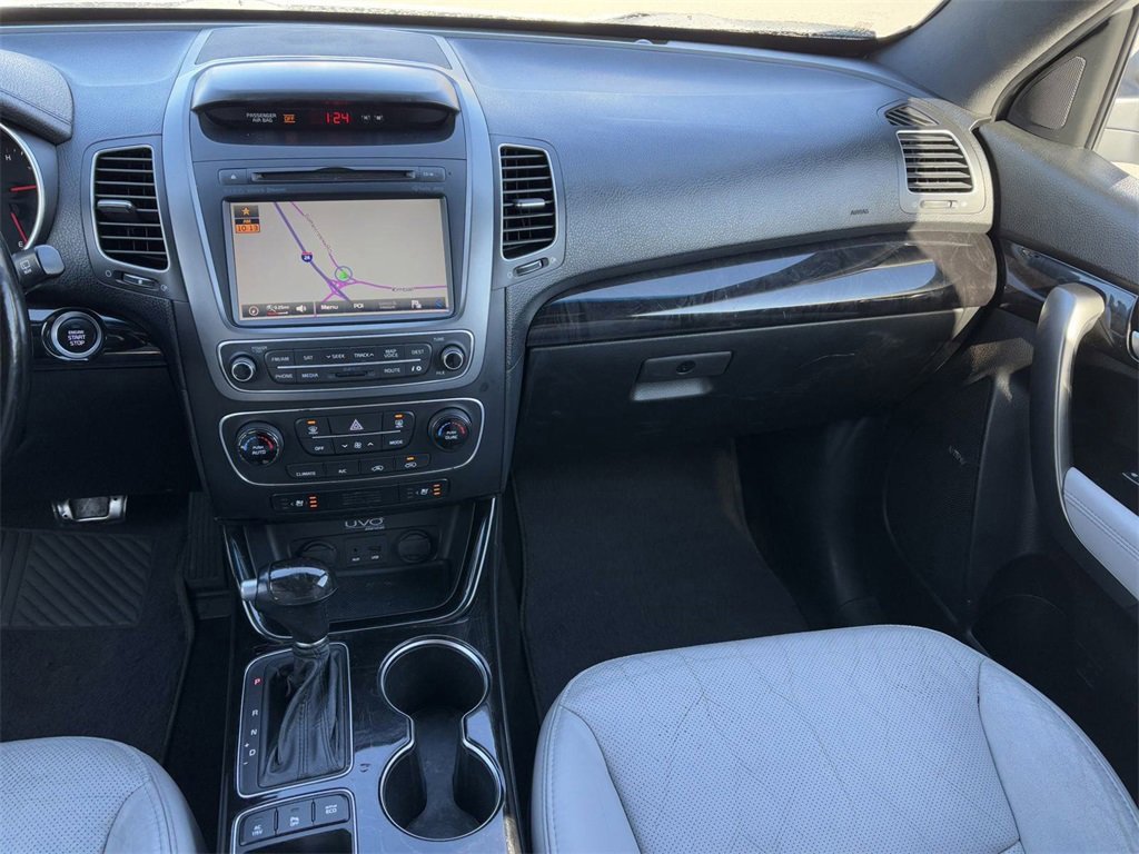 2014 Kia Sorento Limited V6 photo 18