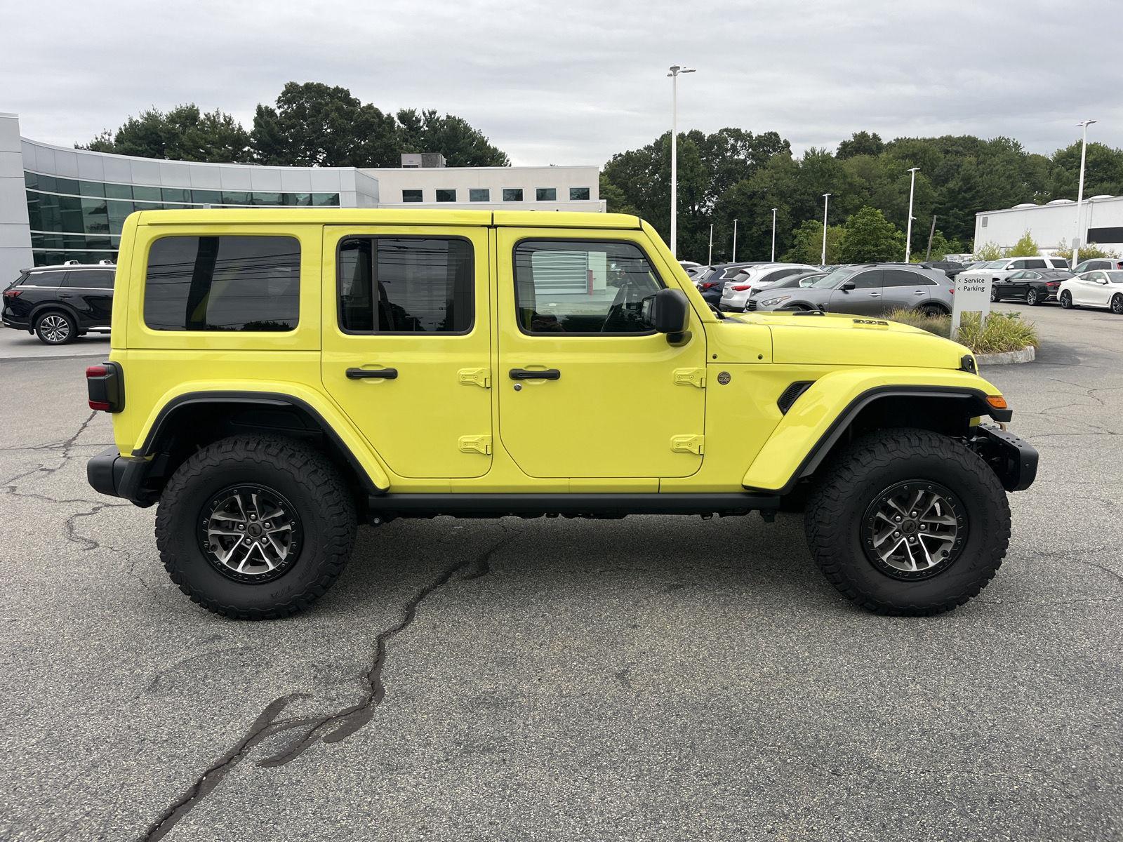 2024 Jeep Wrangler Rubicon 392 photo 2