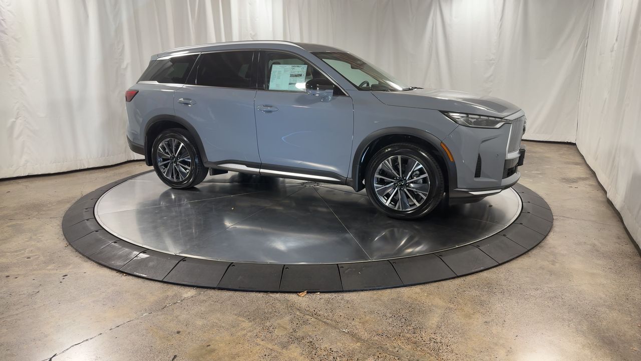 2026 Infiniti QX60 Luxe photo 3