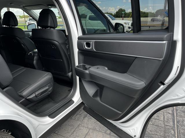 2026 Hyundai Santa Fe SEL photo 14