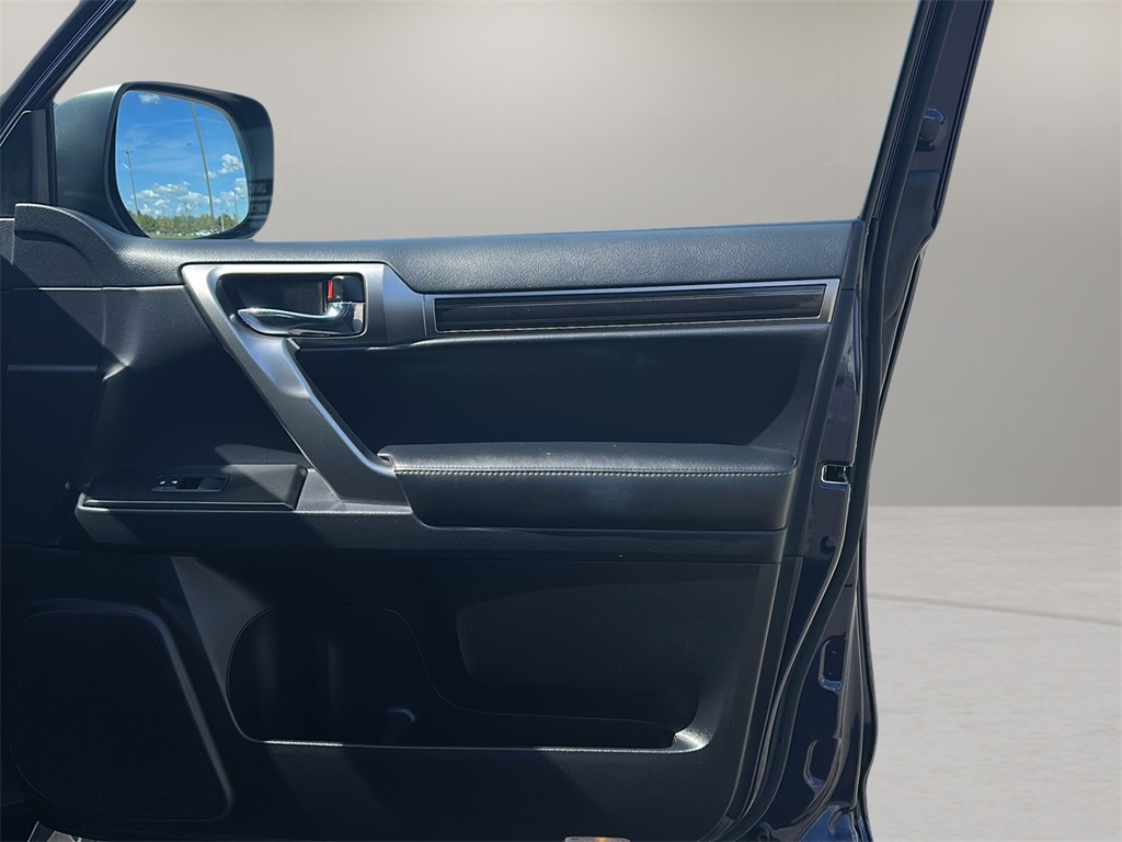 2023 Lexus GX 460 photo 26