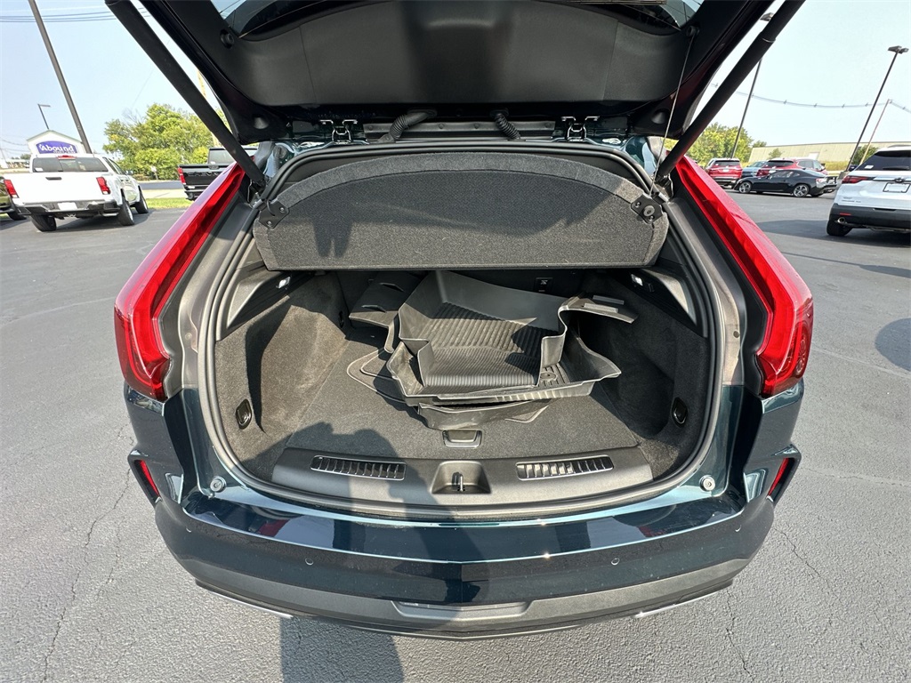 2024 Cadillac XT4 Premium Luxury photo 21
