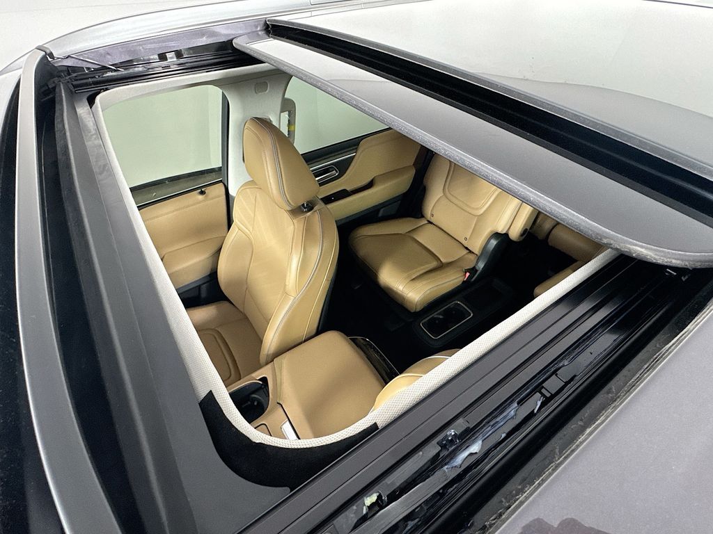 2025 Infiniti QX80 Luxe photo 19