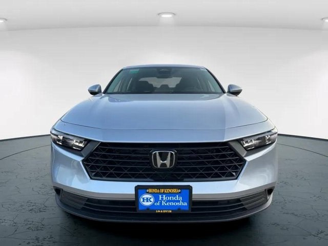 2025 Honda Accord 1.5T LX photo 2