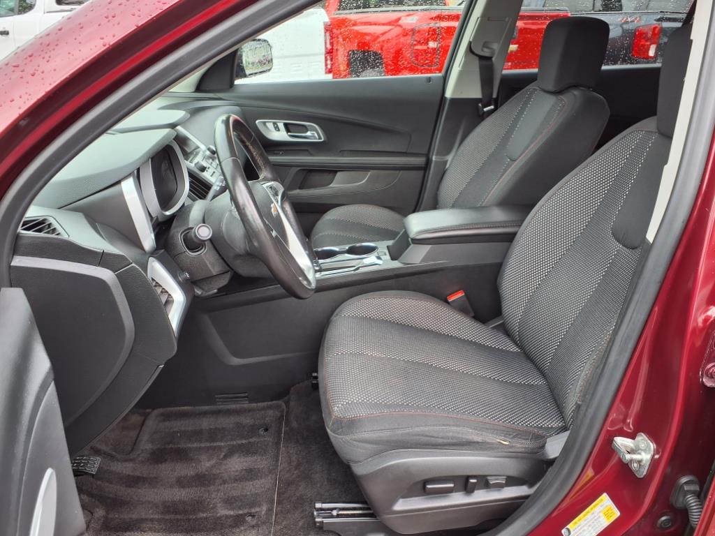 2016 Chevrolet Equinox LT photo 4
