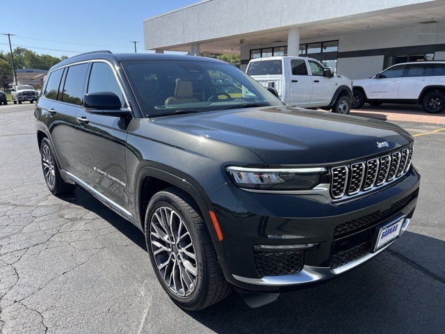 2024 Jeep Grand Cherokee L Summit Reserve's photo