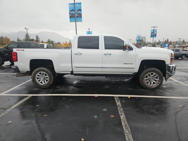 2019 Chevrolet Silverado 2500HD LTZ photo 2