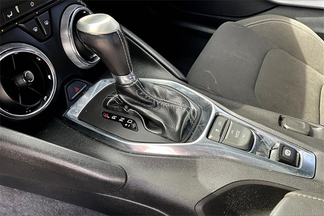 2020 Chevrolet Camaro 1LT photo 16