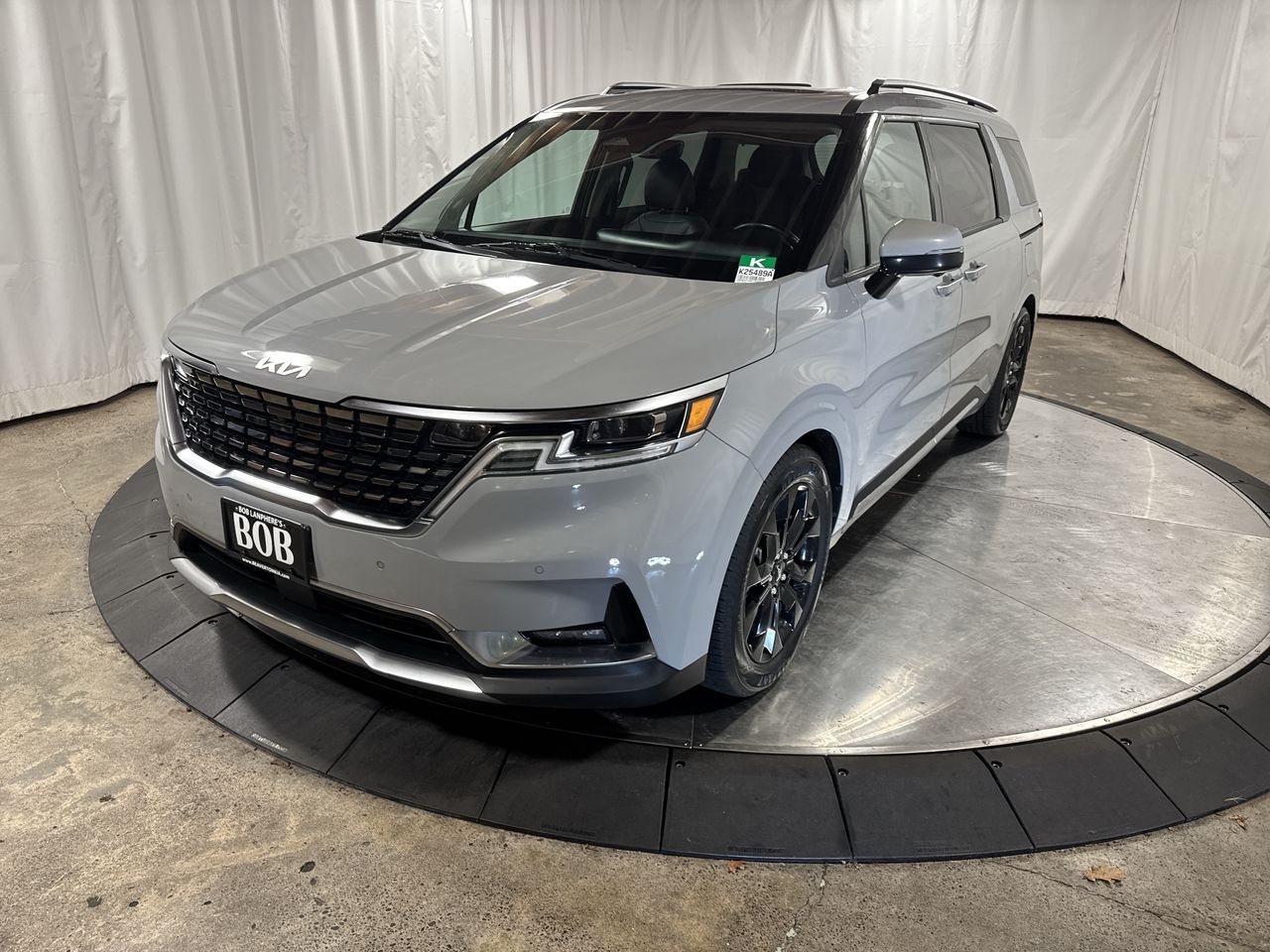 2022 Kia Carnival SX Prestige's photo