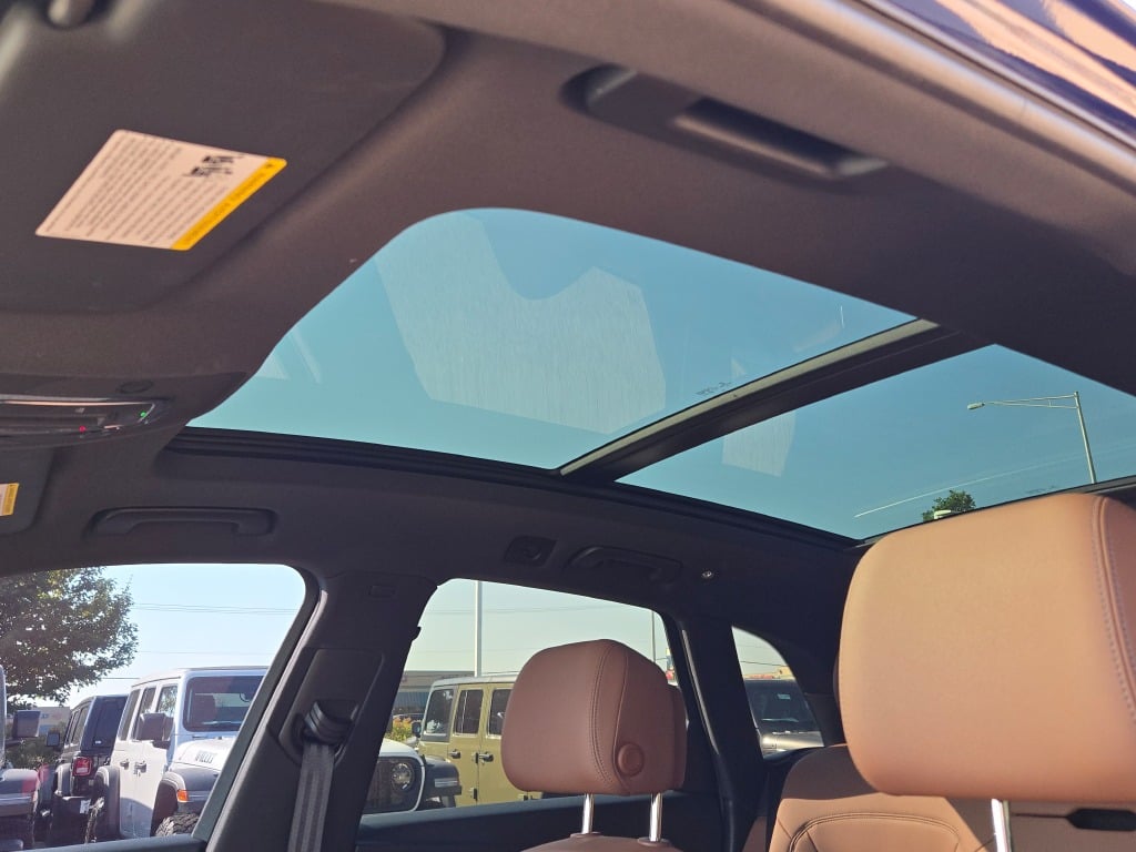 2022 Audi Q5 45 S line Premium photo 17