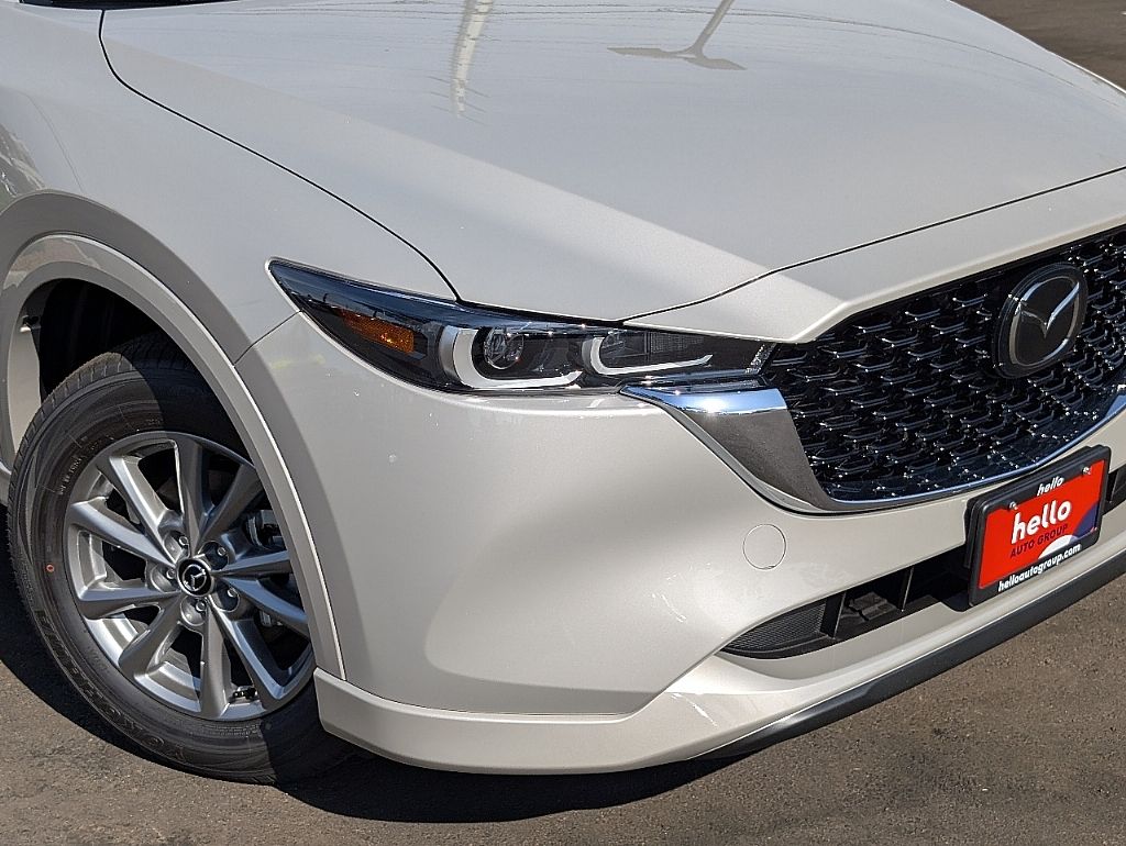 2025 Mazda CX-5 2.5 S Preferred photo 3