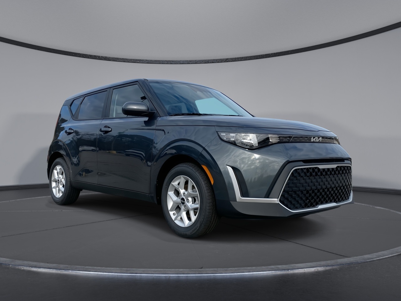 2025 Kia Soul LX's photo