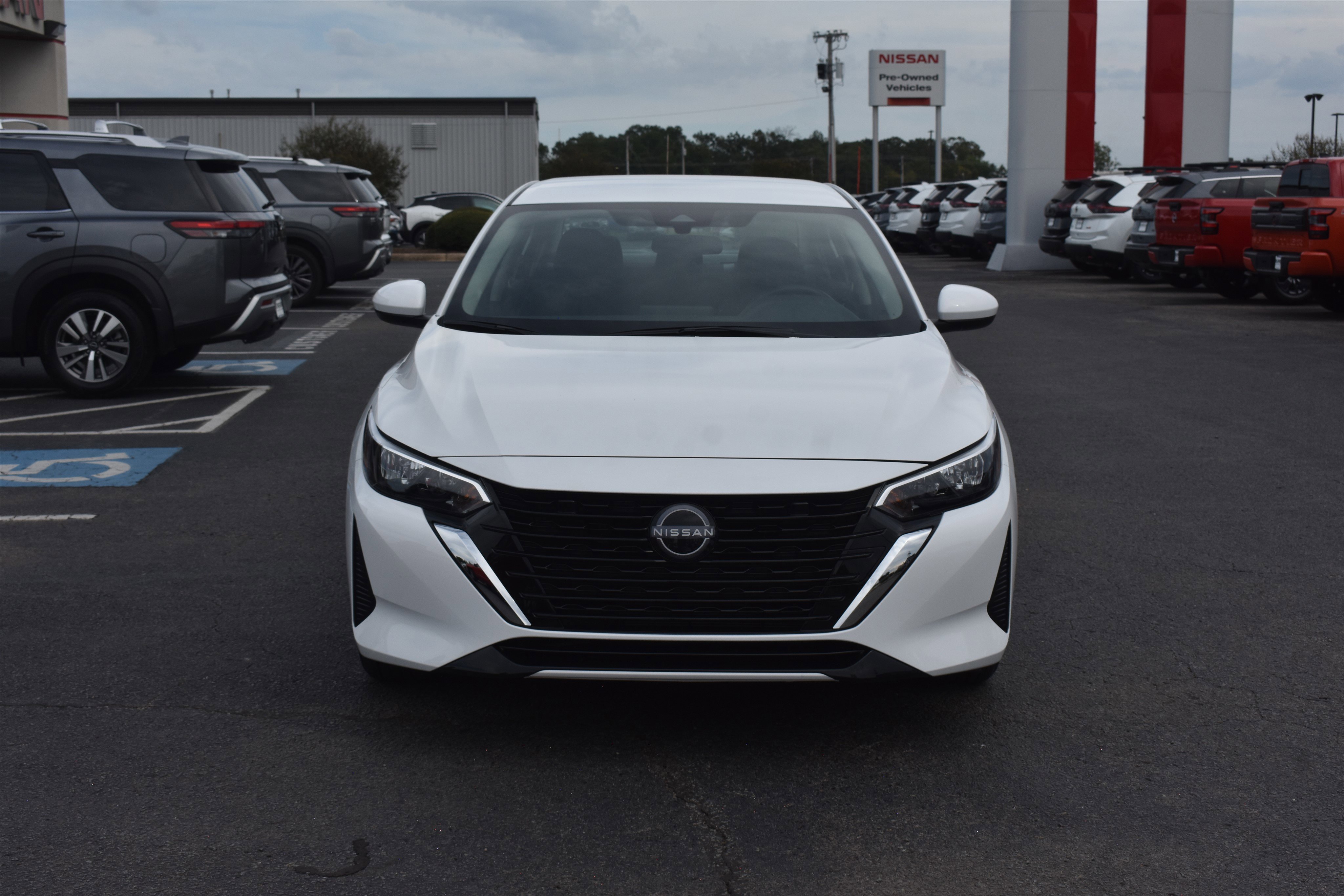 2025 Nissan Sentra S photo 2