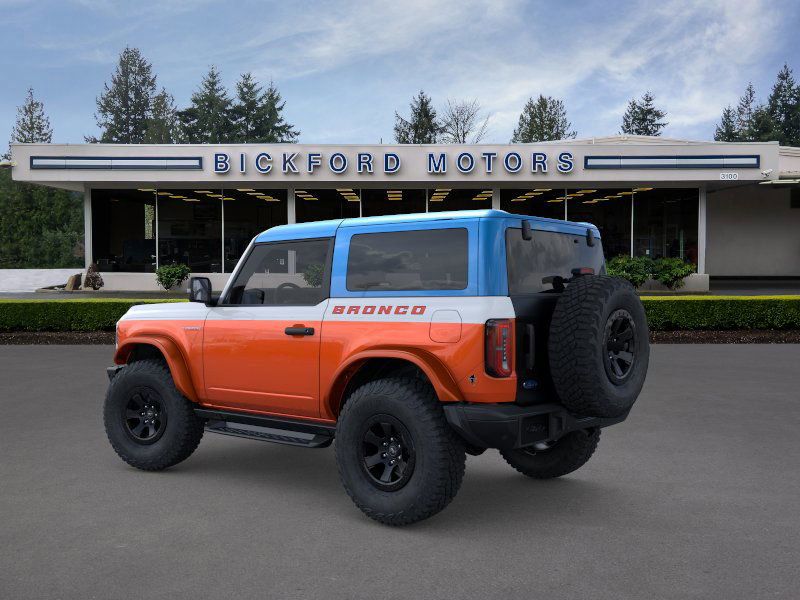 2025 Ford Bronco First Edition photo 4