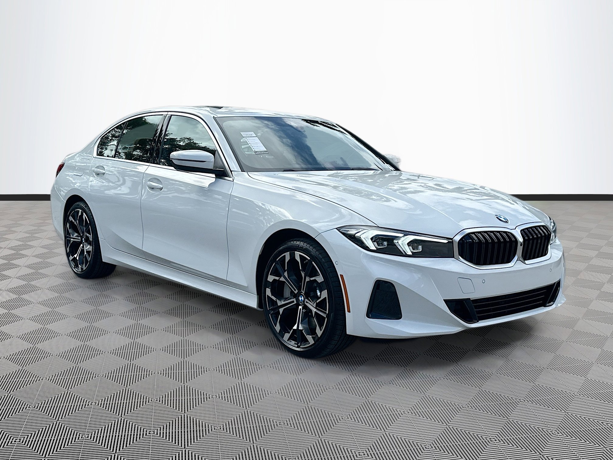 2026 BMW 3 Series 330i's photo