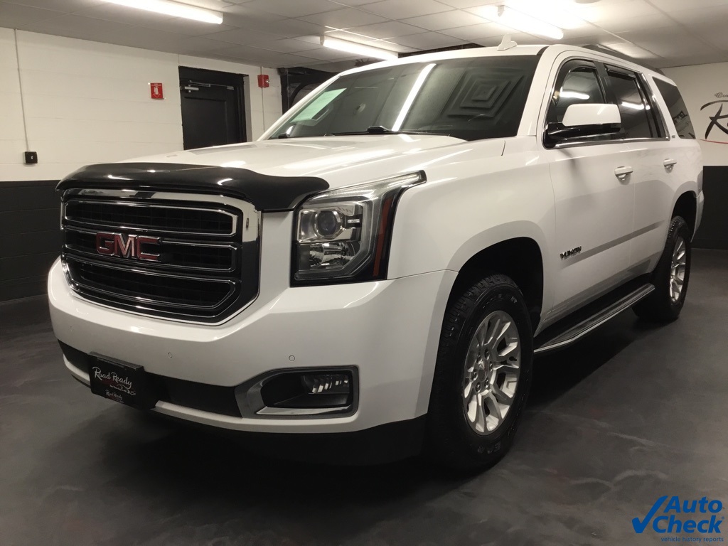 2017 Gmc Yukon SLT photo 4